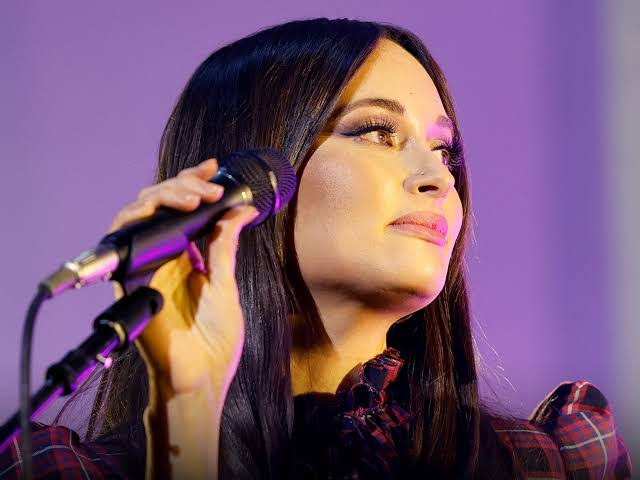 Kacey Musgraves on stage